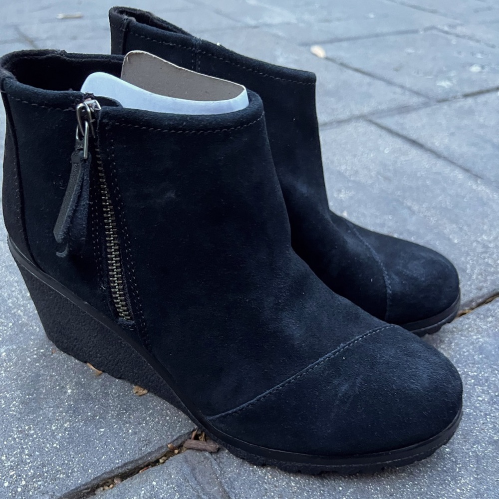 Brand New Toms Women’s Ankle Booties - Picture 2 of 5